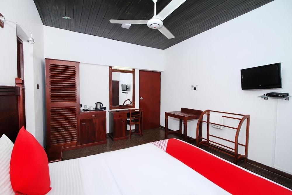 Aca Accommodation Коломбо Екстер'єр фото
