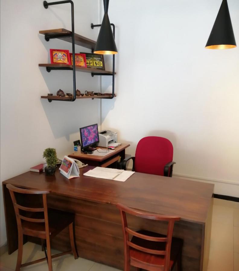 Aca Accommodation Коломбо Екстер'єр фото